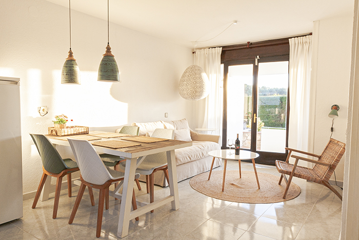 Flats for sale in salomo 8