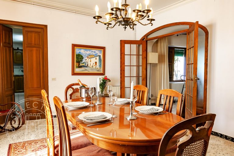 Masia Sant Pere de Ribes for Sell 16 min 768x512