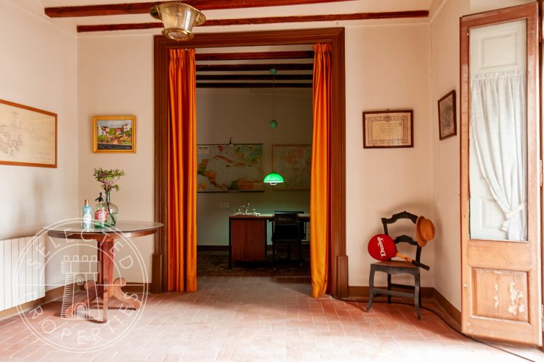 Masia Sant Pere de Ribes for Sell 7 min 768x512