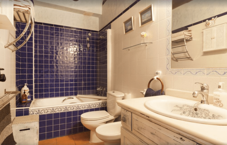 Screenshot 2019 10 03 at 17.15.48 min 768x491