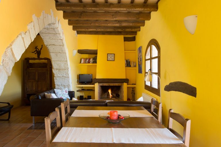 chracter property with a profitable rental business 5 768x512