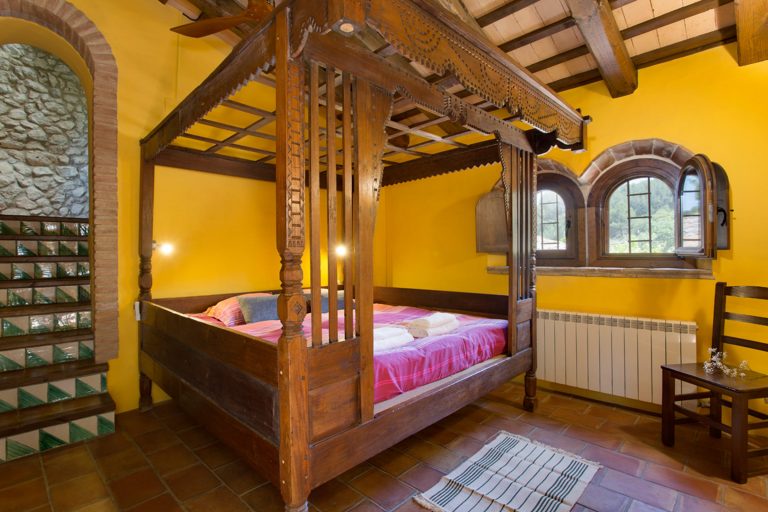 chracter property with a profitable rental business 9 768x512