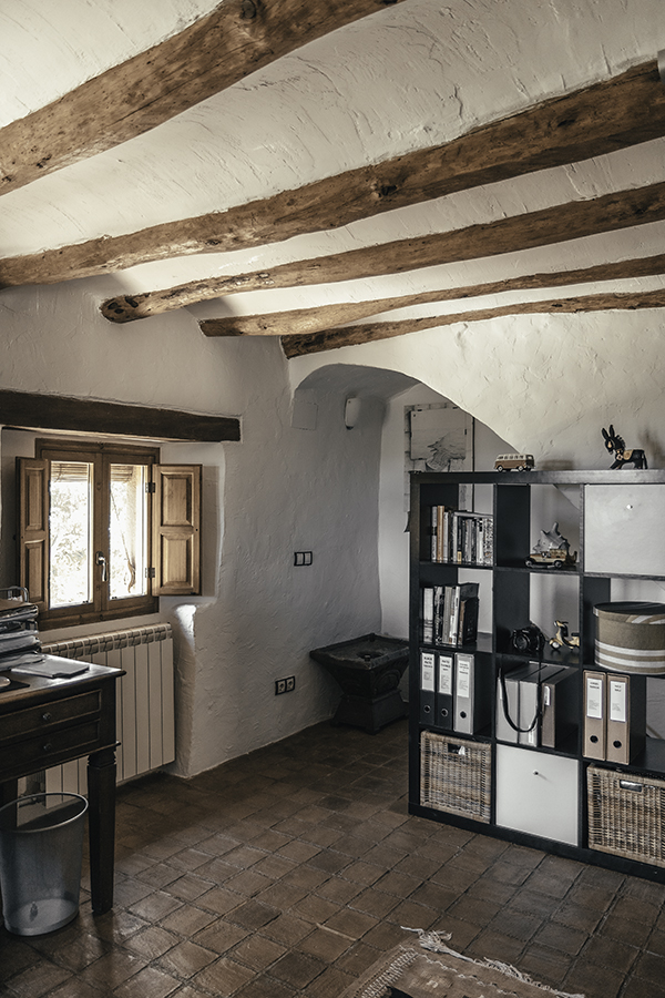 CASA RUSTICA EN VENTA EN VESPELLA DE GAIA.20