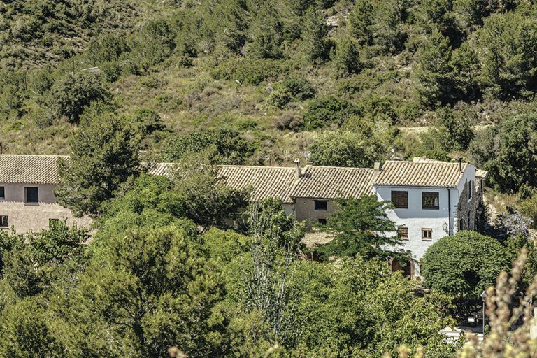 CASA RUSTICA EN VENTA EN VESPELLA DE GAIA.3 768x512