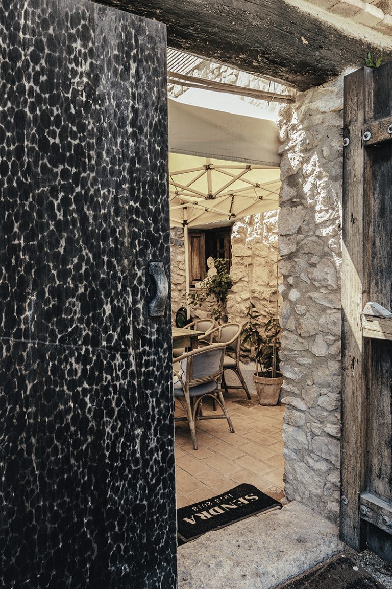 CASA RUSTICA EN VENTA EN VESPELLA DE GAIA.8 768x1152