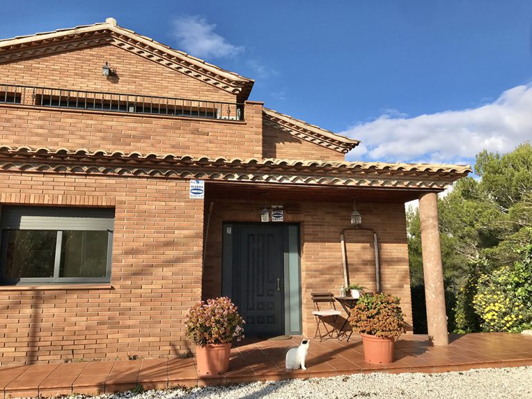 CASA CALIFORNIA FRONT 768x576