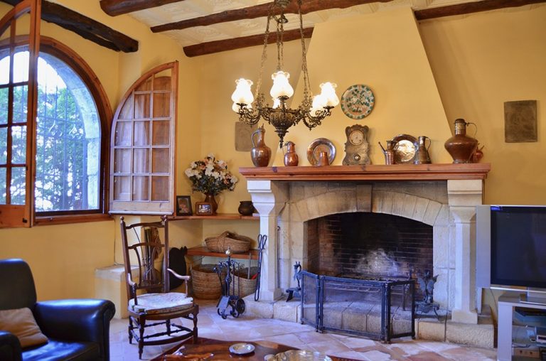 GUNYOLES 0774 min 768x508