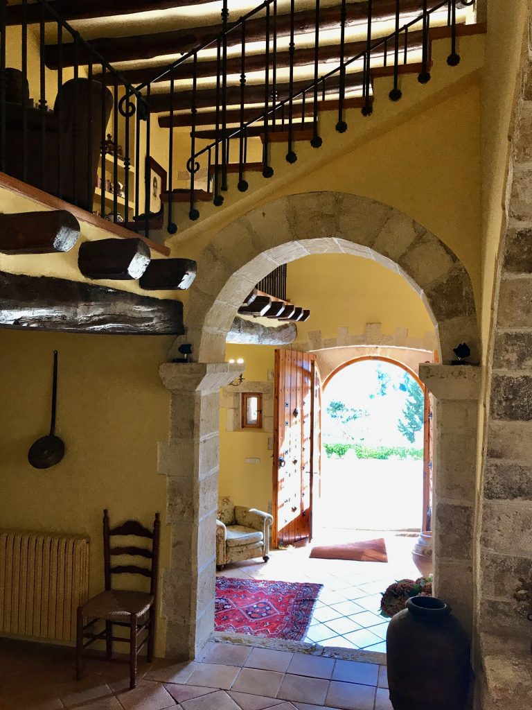 GUNYOLES 0836 min 768x1024