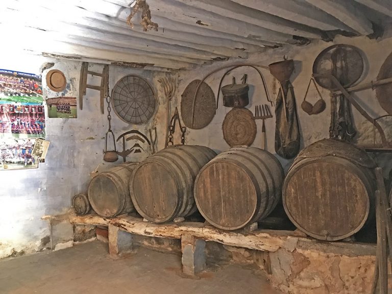 MASIA LA BISBAL DETALLE6 min 1 768x576