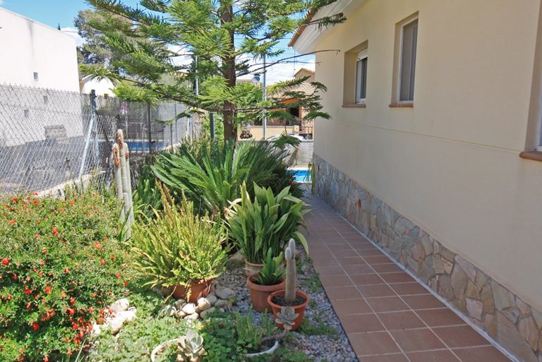 CASA SOROLLA JARDIN 768x513