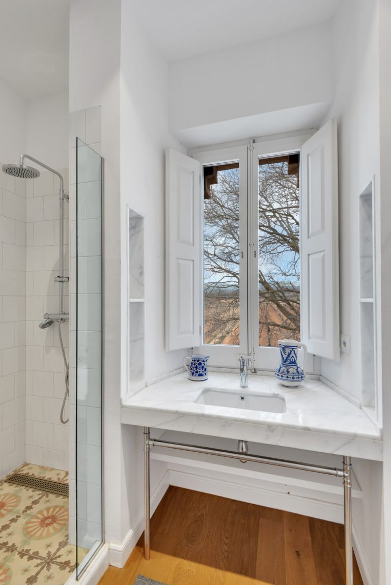 CAL TURRO 41 768x1150