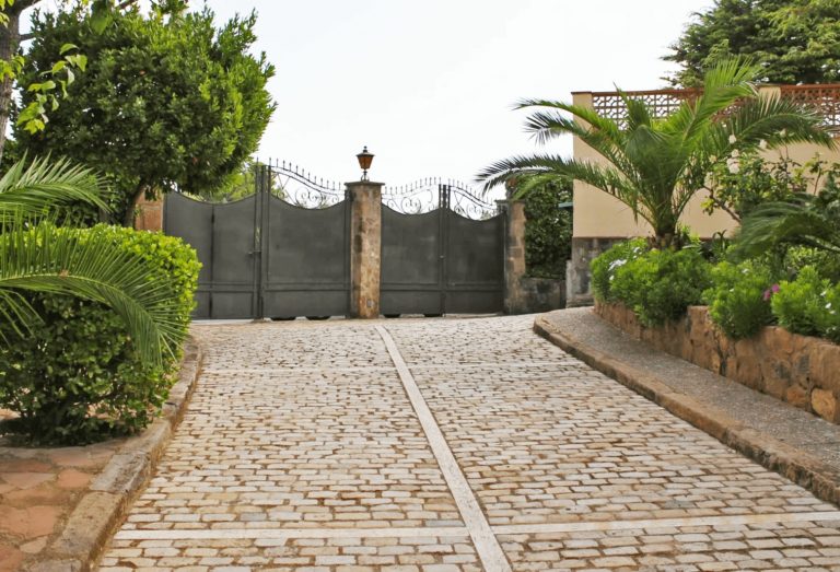 VILLA CARMEN ENTRADA 768x523