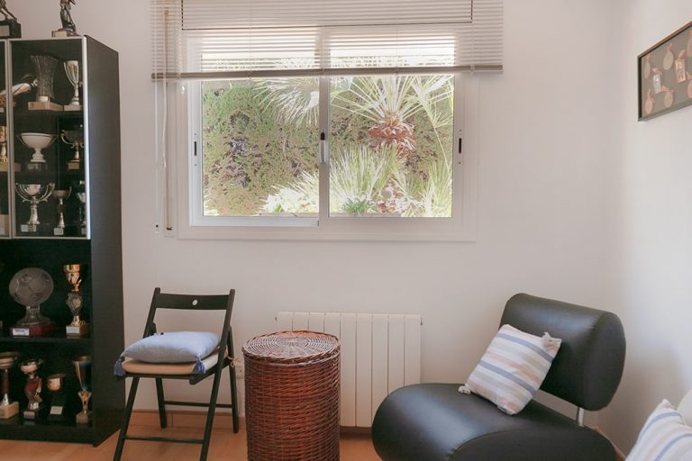 IMG 2098 min 768x512